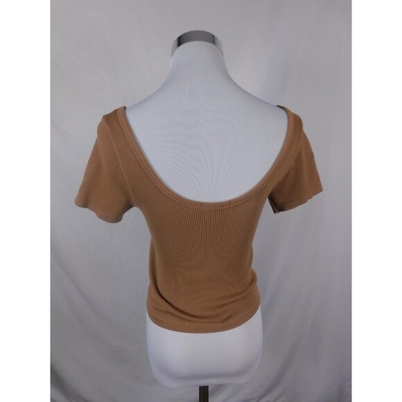 Bozzolo Tan Ribbed Knit Crop Top Deep Scoop Neck M/L - Picture 6 of 11